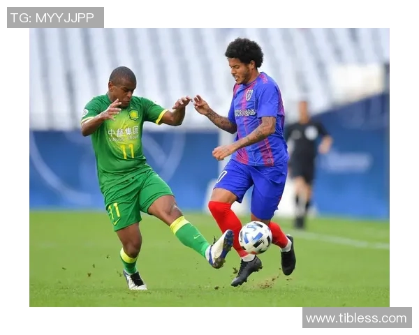 广州恒大战胜上海海港,取得中超联赛三连胜,提升领先优势 广州恒大战胜上海海港,取得中超联赛三连胜,提升领先优势