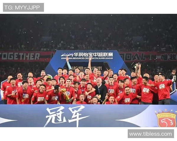 武磊交易完成，正式加盟上海绿地申花足球俱乐部，刷新中超引援记录