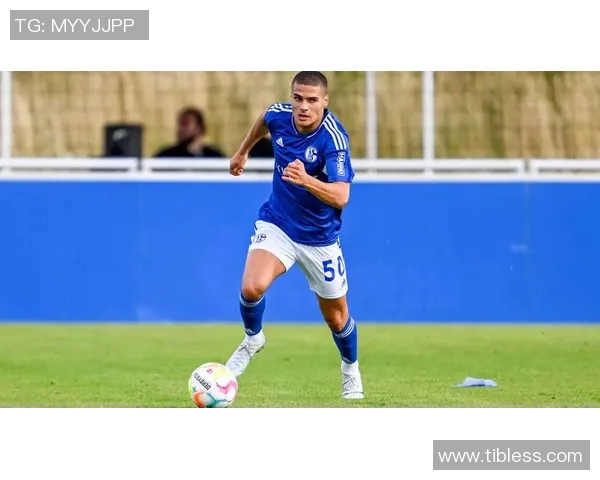 沙尔克五连败陷入困境，球队面临重大考验