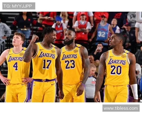 湖人大胜勇士，詹姆斯贡献三双表现，引领球队取得三连胜