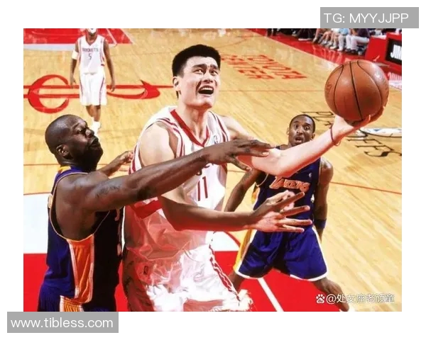 艾佛森深情感谢姚明对篮球事业的贡献与友谊 艾佛森深情感谢姚明对篮球事业的贡献与友谊